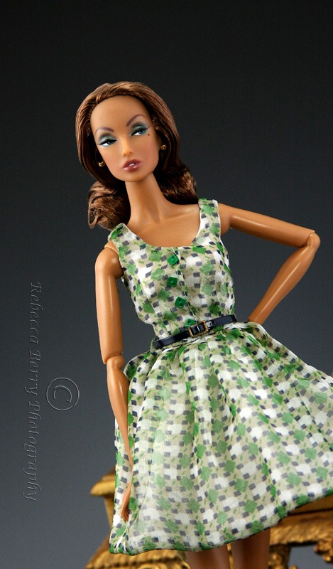 Fashion Royalty Monogram”Passionate” | Inside the Fashion Doll Studio