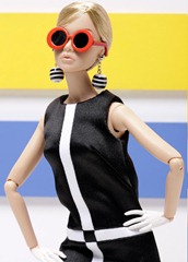 web_PP037_shesnotthere_CU2