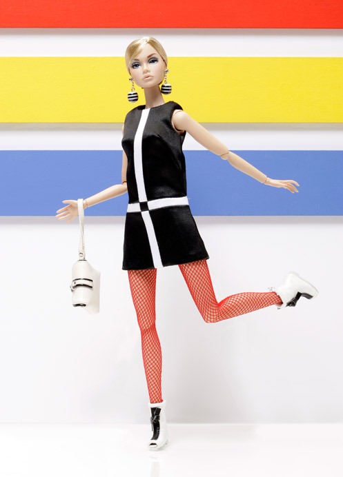 web_PP037_shesnotthere_full