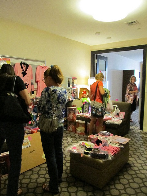 7524621702_ae8717bcb5_z