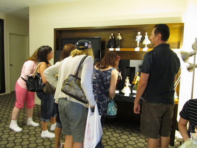 7540864030_14b3224dc8_z