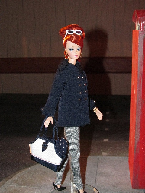 7558167444_f37658e85a_z