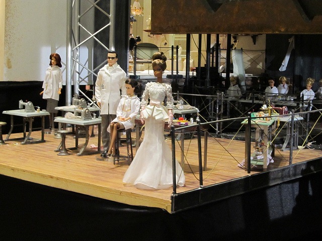 7565061930_4d7ba93ddc_z