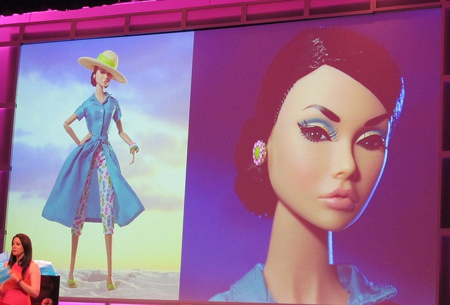 8033040518_141b9e04ca_z