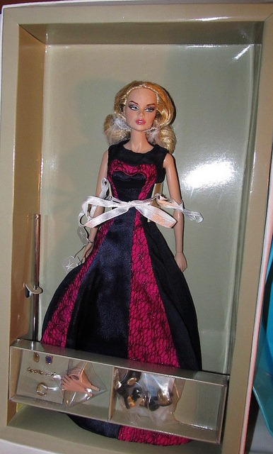 8038867029_842534bd34_z