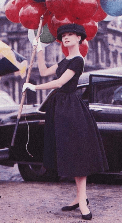 Audrey Hepburn in funny face balloons 1