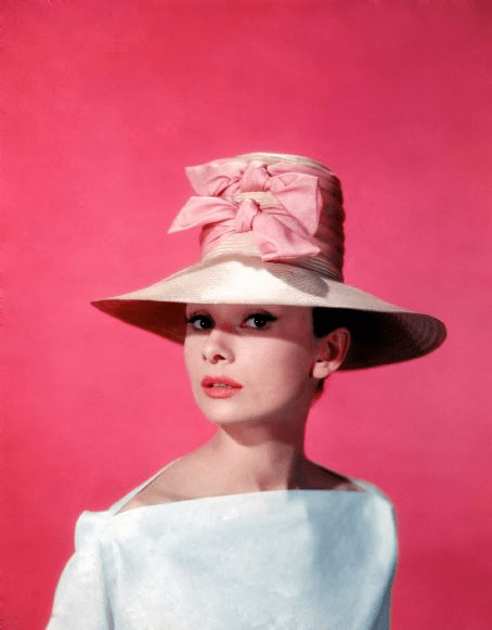 Audrey Hepburn in funny face fishing 1
