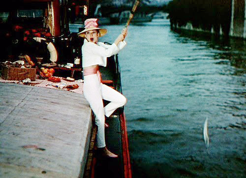 Audrey Hepburn in funny face fishing 2