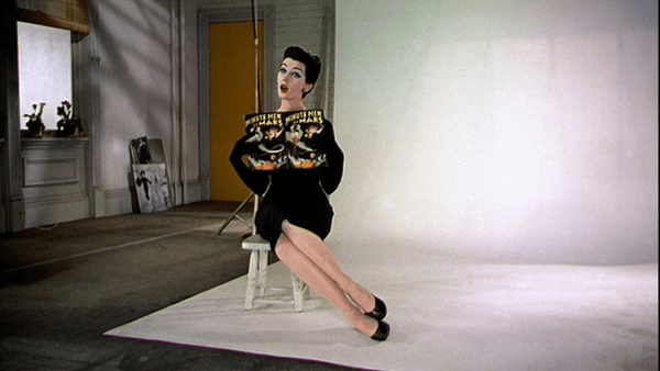 Dovima and magazine 2