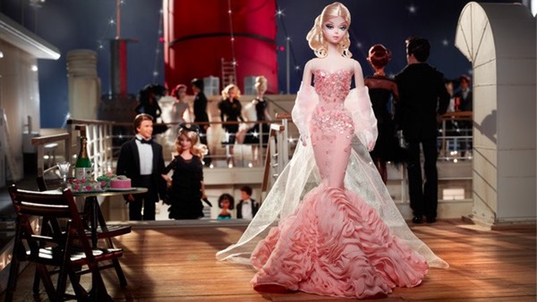 news_hero_MermaidGown