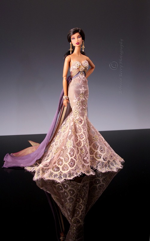 Fashion Royalty Monogram “Exaggeration” | Inside the Fashion Doll