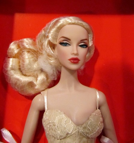 10599621024_47bcbee2f4_z