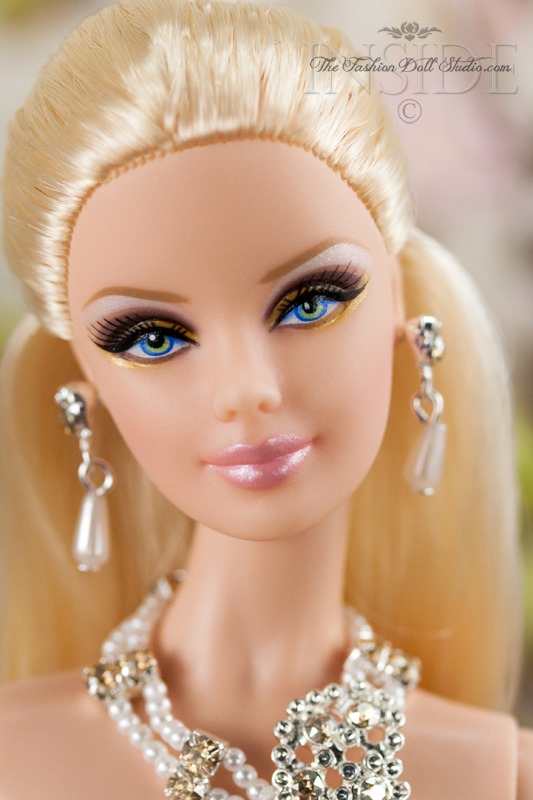 © 2014 Inside The Fashion Doll Studio