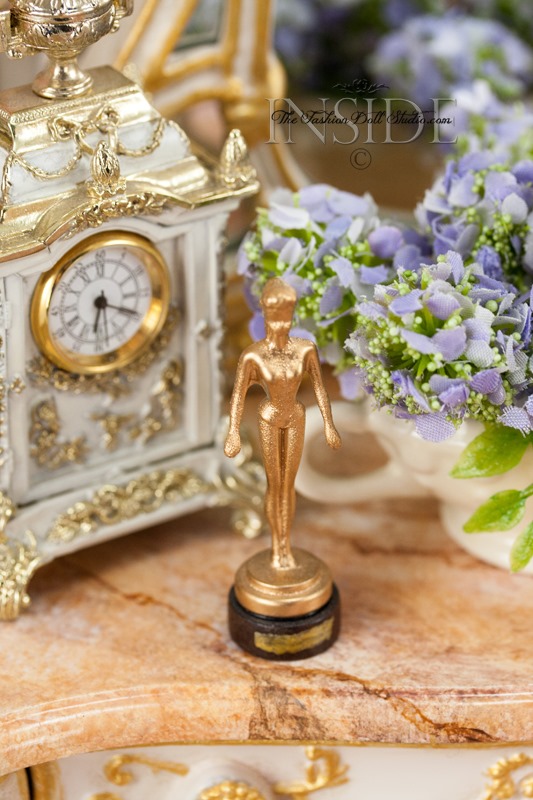 © 2014 Inside The Fashion Doll Studio