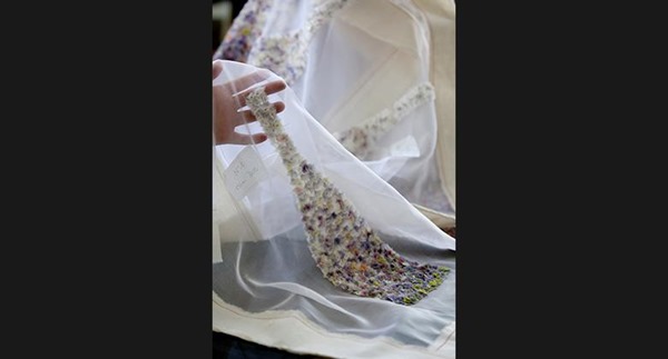 Slideshow-Image-2-Le-Petit-Theatre-Dior-2_sous-article