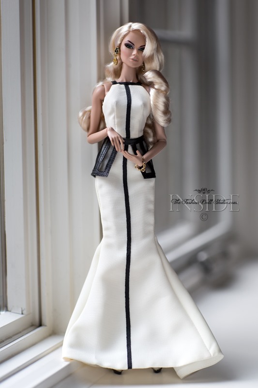 © 2015 Inside The Fashion Doll Studio