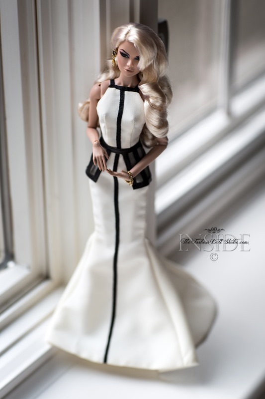 © 2015 Inside The Fashion Doll Studio