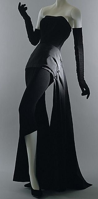 Dior Dinner Dress 1949 source TheMet