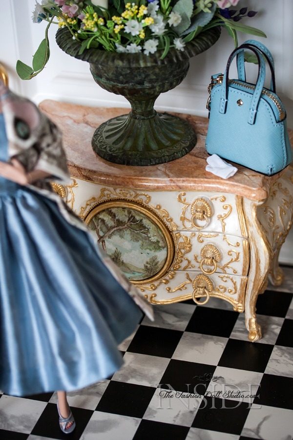 © 2015 Inside The Fashion Doll Studio