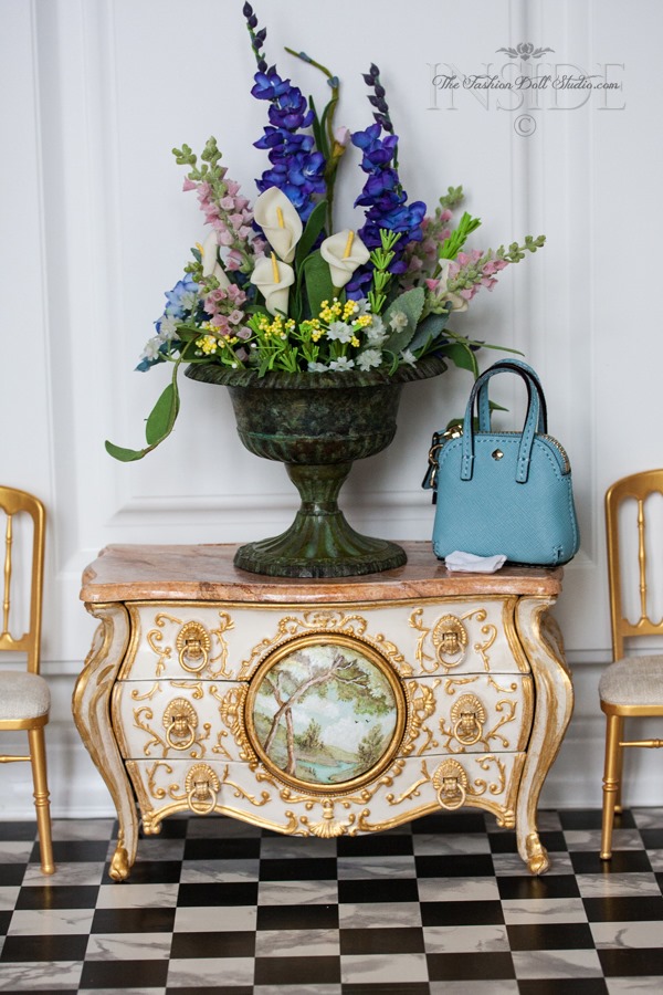 © 2015 Inside The Fashion Doll Studio