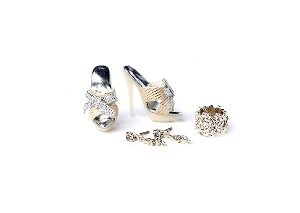 © 2015 Integrity Toys, Inc.