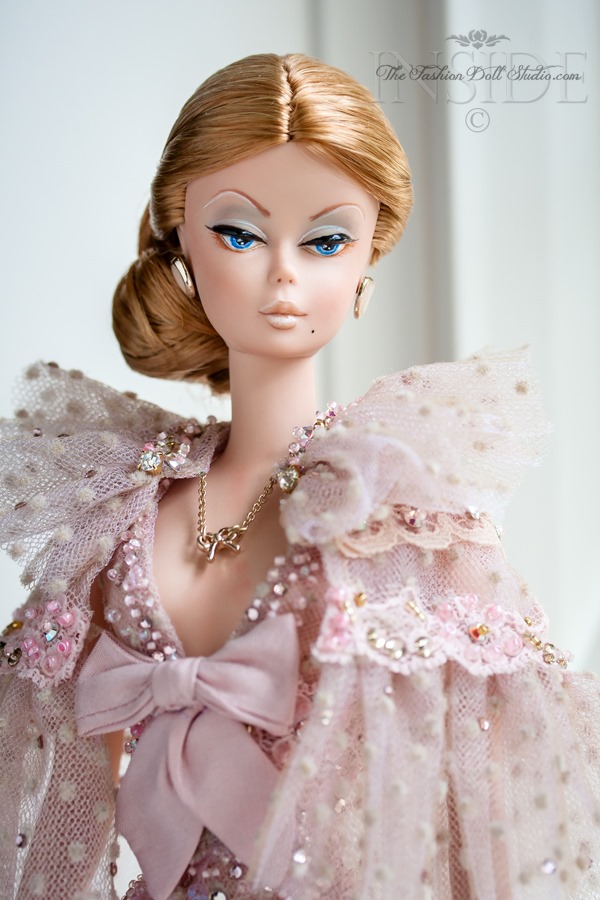 ©2016 Inside The Fashion Doll Studio 'Love in Praga'