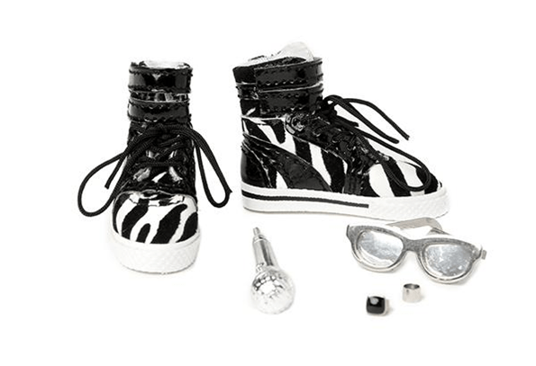 ©2016 Integrity Toys, Inc.