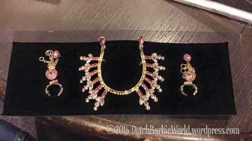 ©2016 Dutch World Barbie