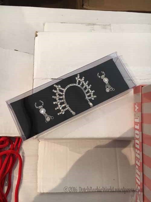 ©2016 Dutch Barbie World