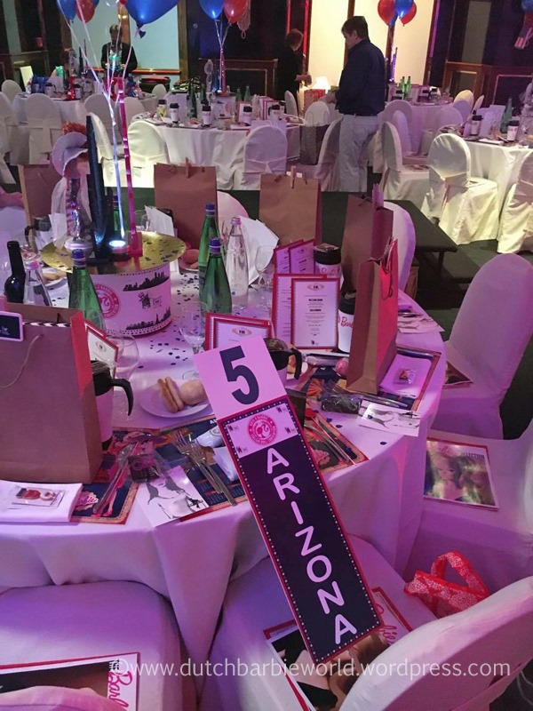 ©2016 Dutch Barbie World