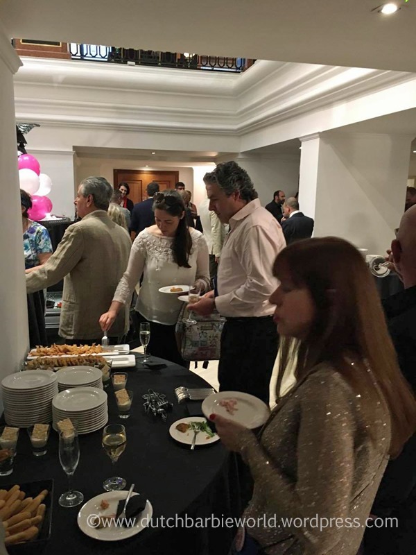 ©2016 Dutch Barbie World