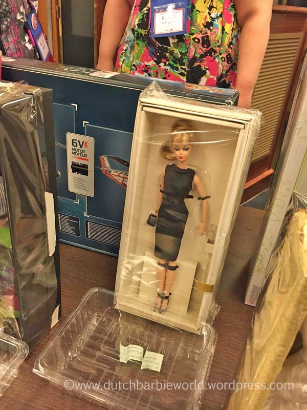 ©2016 Dutch Barbie World