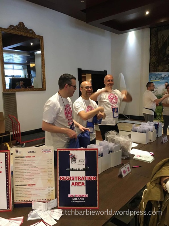 ©2016 Dutch Barbie World