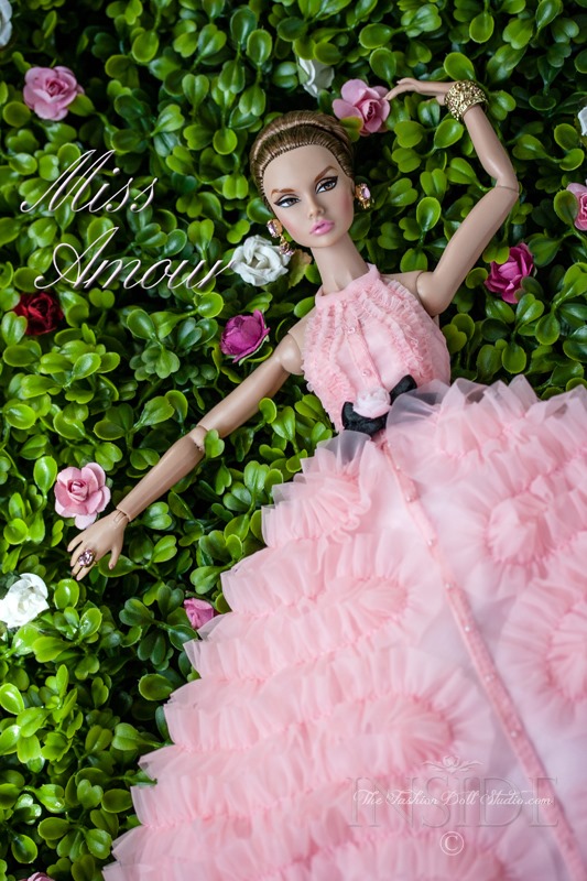 ©2016 Inside The Fashion Doll Studio - J'adore Miss Amour