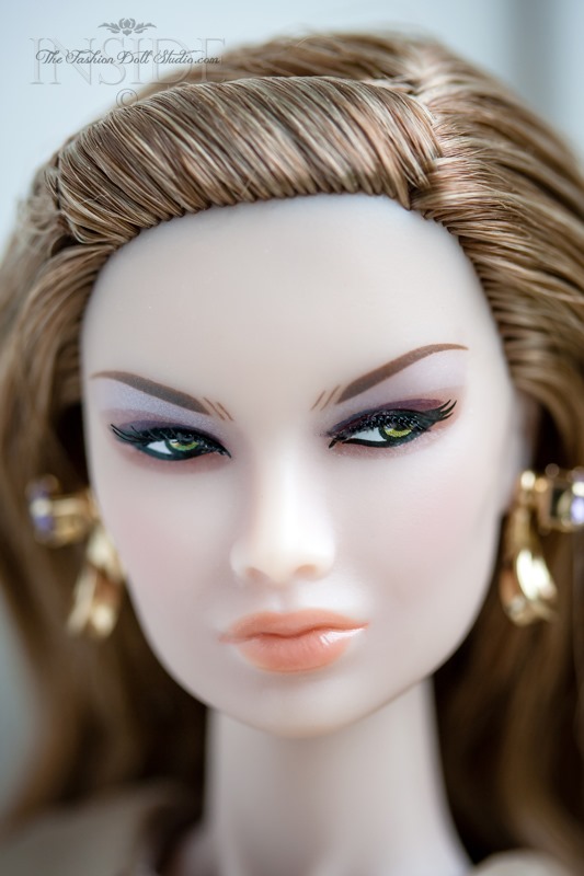 ©2016 Inside The Fashion Doll Studio - Emerging Rebel Kyori-Will The Eyes have It?