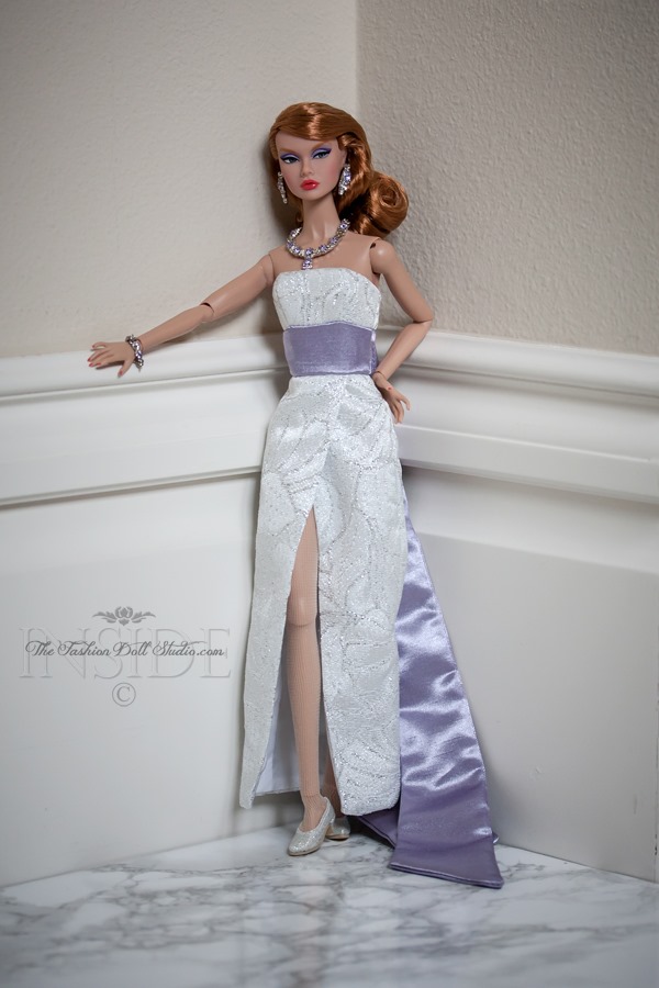 ©2016 Inside The Fashion Doll Studio-Magnifique is Fantastique