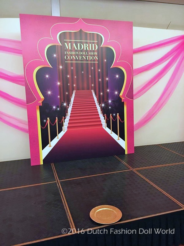 ©2016 Dutch Fashion Doll World