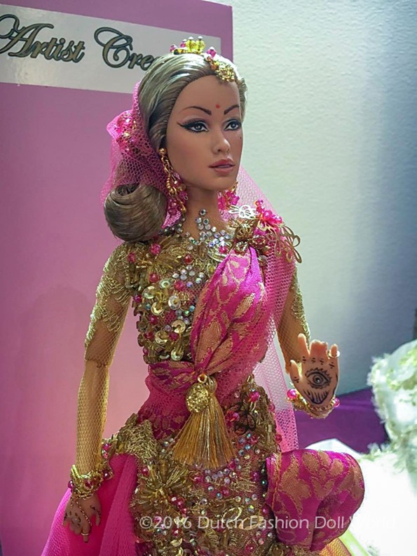 ©2016 Dutch Fashion Doll World