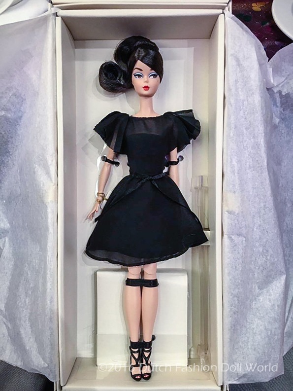 ©2016 Dutch Fashion Doll World ©2016 Dutch Fashion Doll World