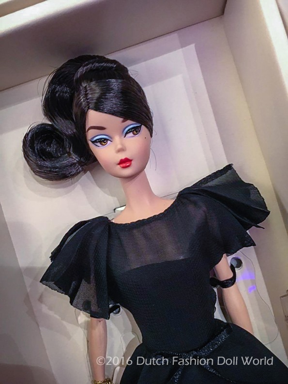 ©2016 Dutch Fashion Doll World ©2016 Dutch Fashion Doll World