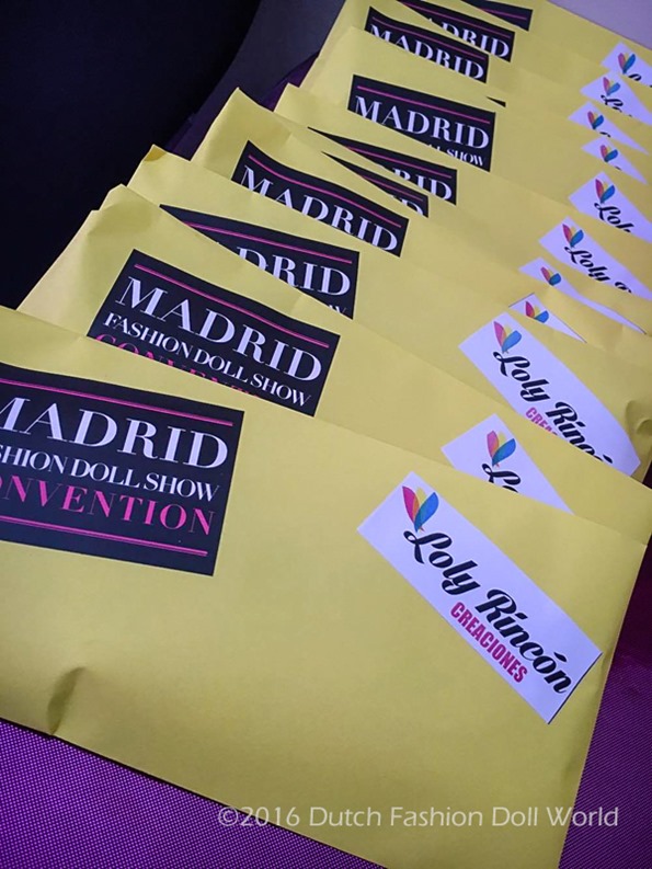 ©2016 Dutch Fashion Doll World