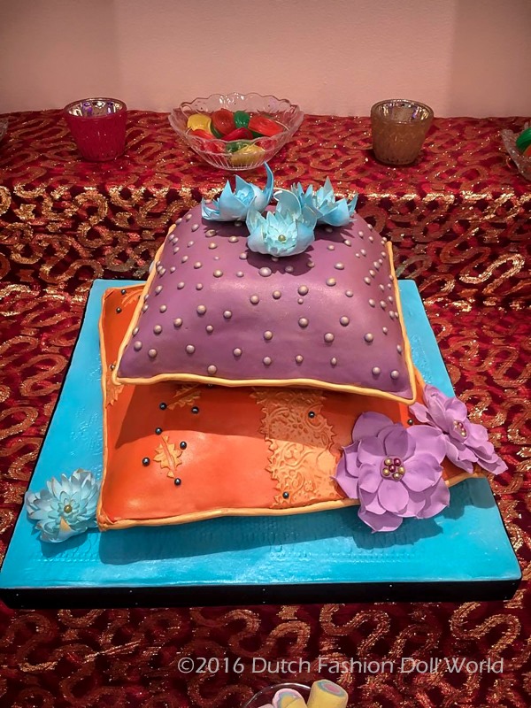 ©2016 Dutch Fashion Doll World