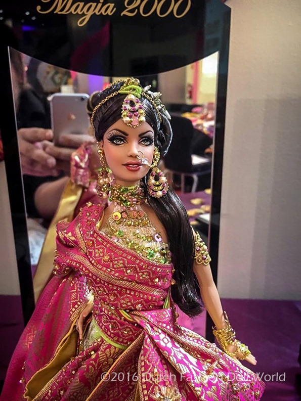 ©2016 Dutch Fashion Doll World