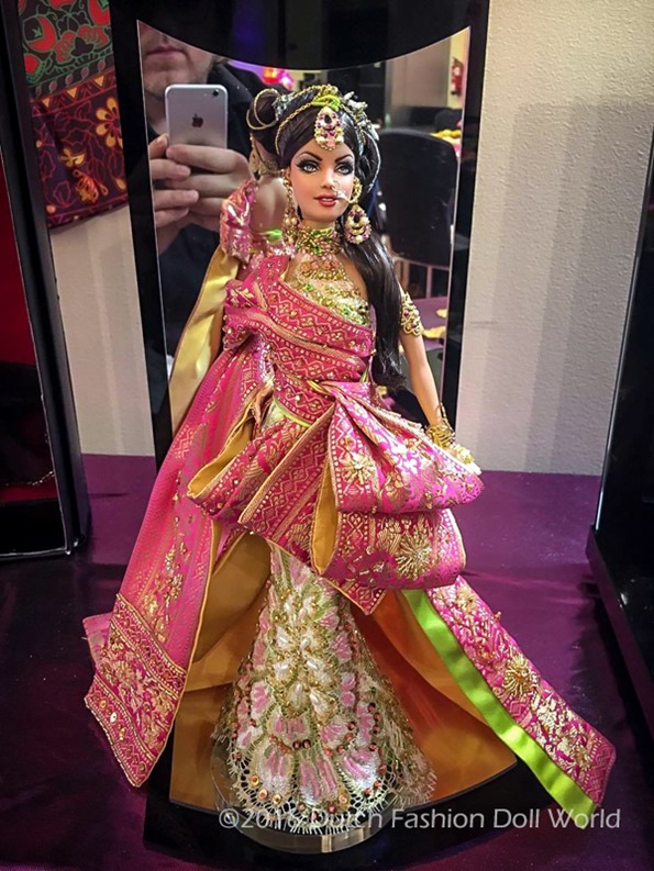 ©2016 Dutch Fashion Doll World