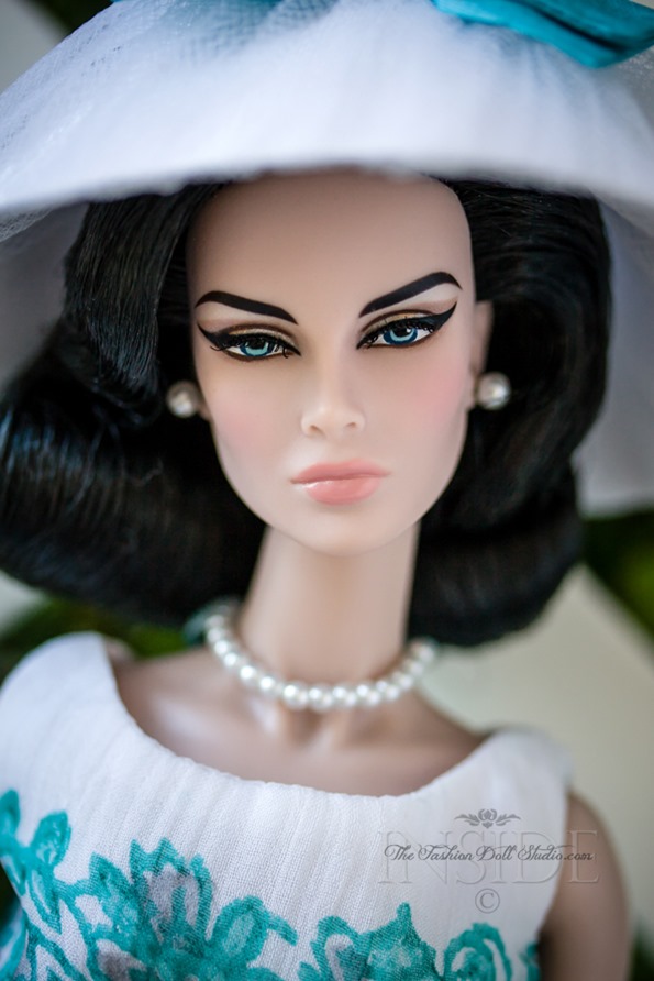 ©2016 Inside The Fashion Doll Studio-The Royal Tea