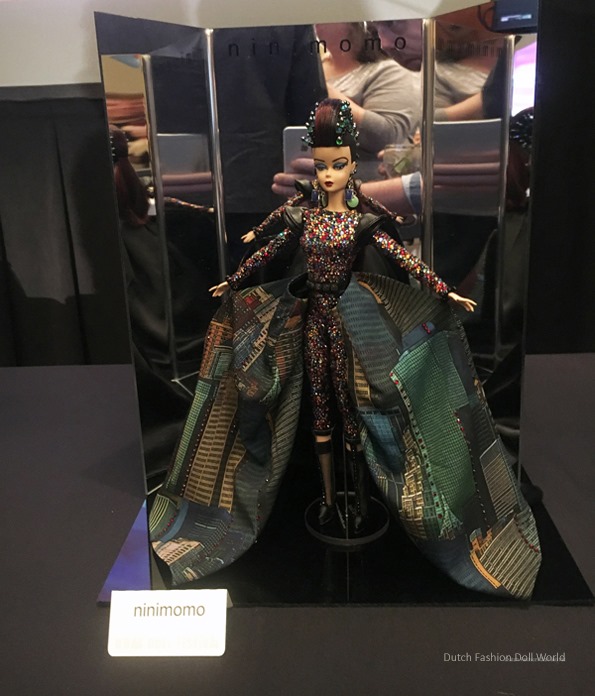 ©2017 Dutch Fashion Doll World