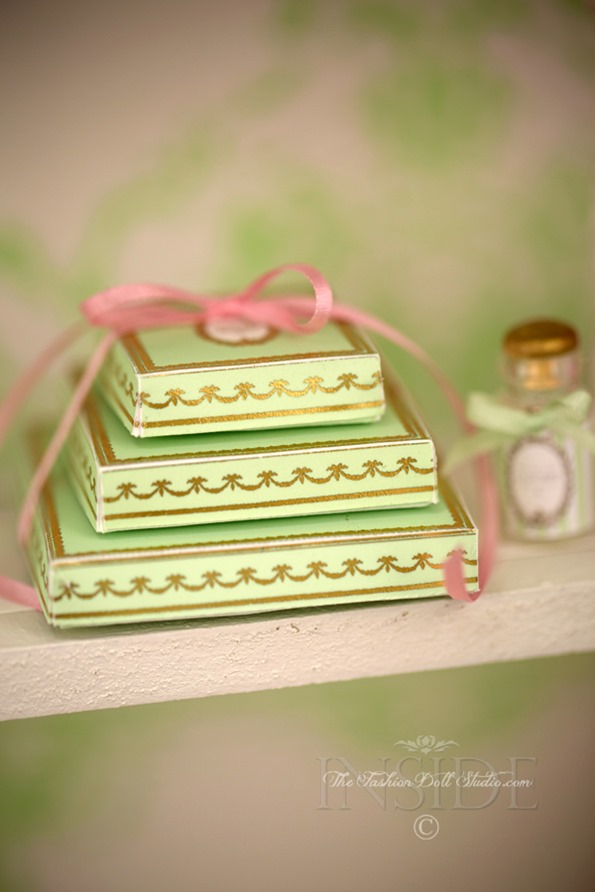 ©2017 Inside The Fashion Doll Studio