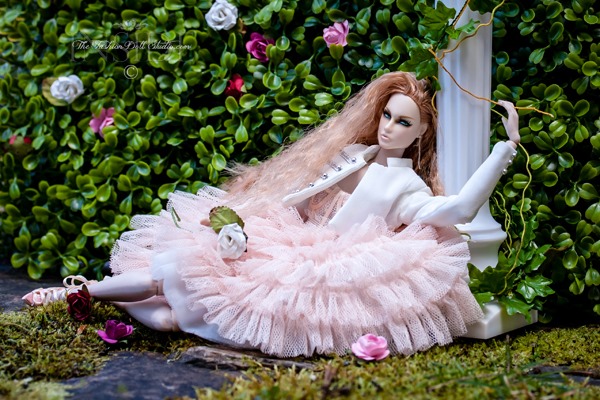 ©2017 Inside The Fashion Doll Studio - A Romantic Era Begins
