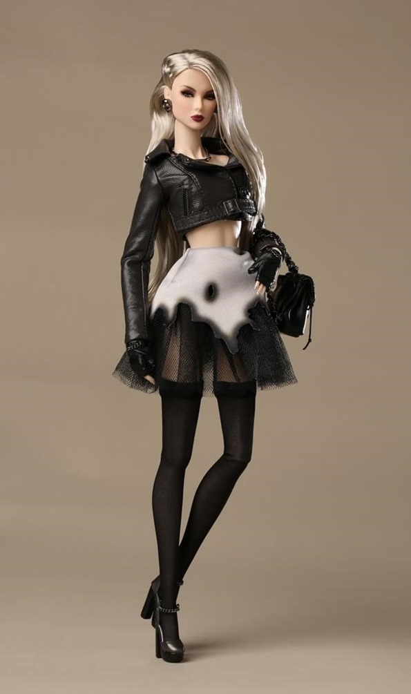 ©2017 Integrity Toys, Inc. Smoke and Mirrors Lilith