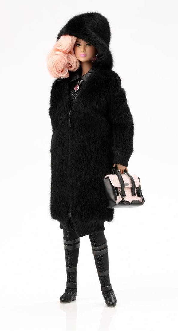 ©2017 Integrity Toys Inc Style Savior Liu Liu Ling™